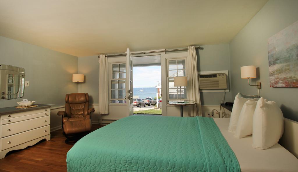 Eagle House Beachside Motel Rockport Exterior photo